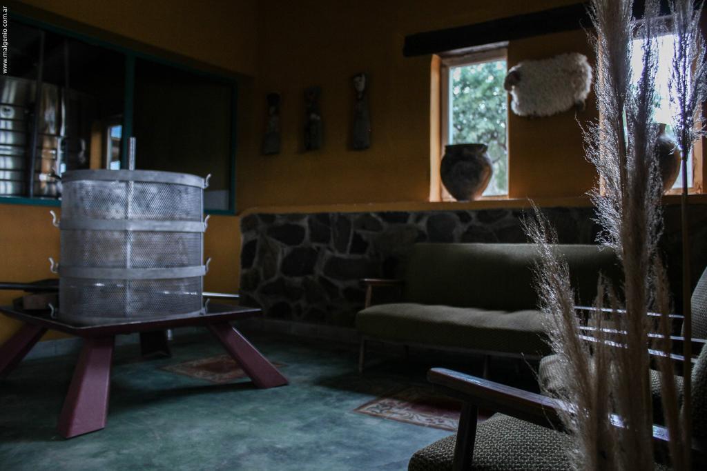 Miraluna Bodega Boutique Cachí Εξωτερικό φωτογραφία